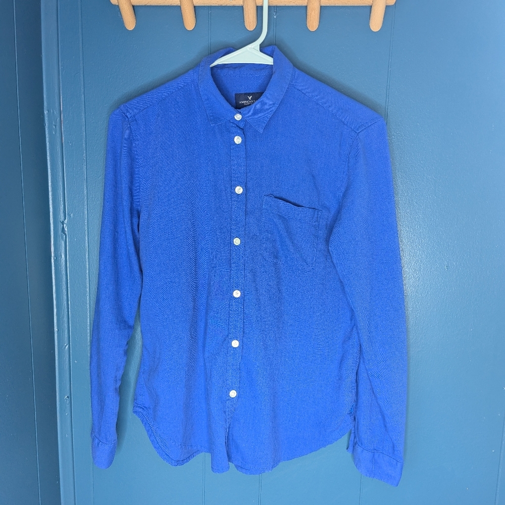 Women's American Eagle Blue Button Up